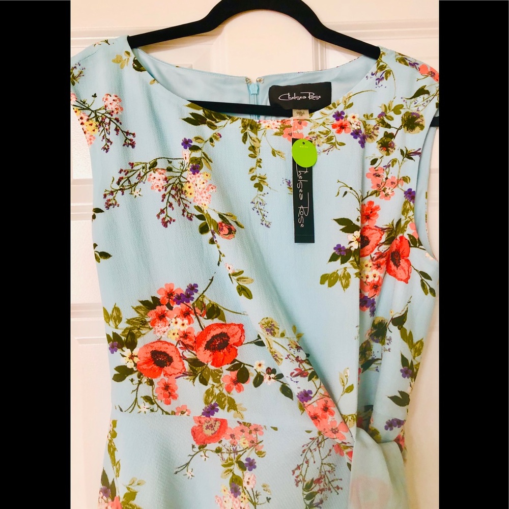 Chelsea Rose dress with tie